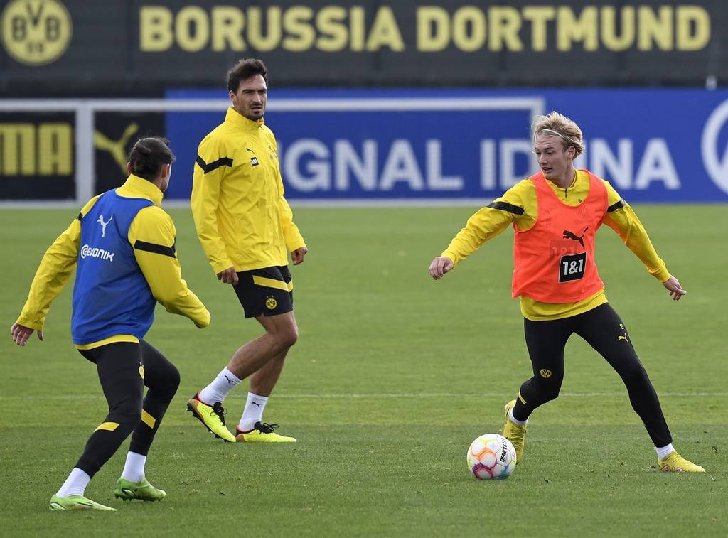 多特蒙德：欧冠赛场上的&ldquo;青春逆袭风暴&rdquo;持续劲吹